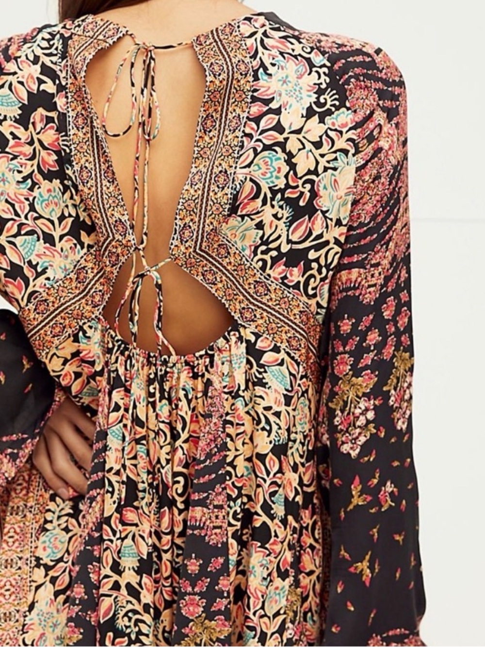 Free People Stevie Floral Boho Bell Sleeve Tunic Size Medium - Picture 2 of 12